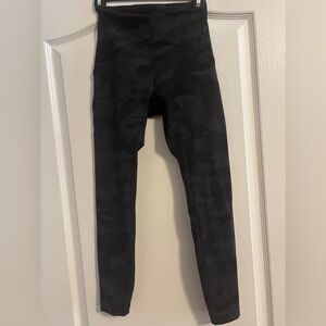 Lululemon InStill High-Rise Tight 25" Multi Black Camouflage leggings